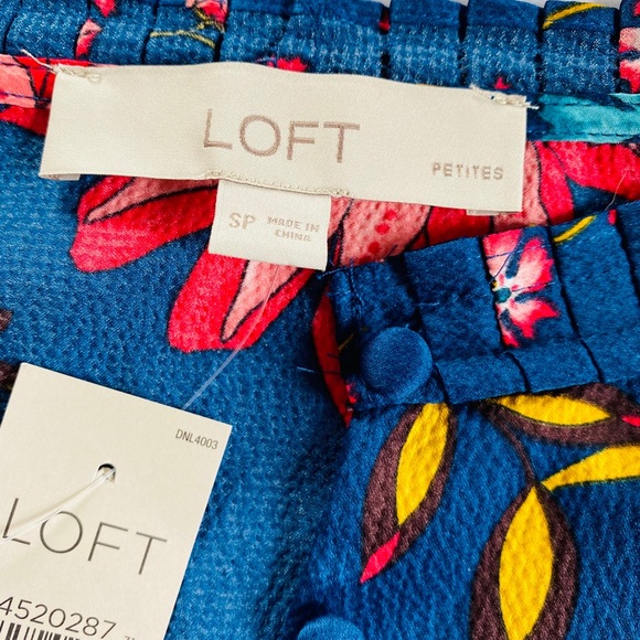 Floral Loft Petite Shift Dress - Picture 5 of 8